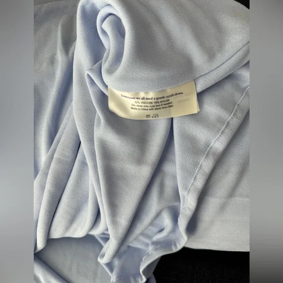 MM LAFLEUR New York The Beneuve TOP in Oxford Blue Drape Front - Picture 4 of 8